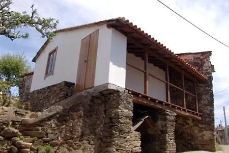 Casa Da Fonte De * Travanca (Braganca)