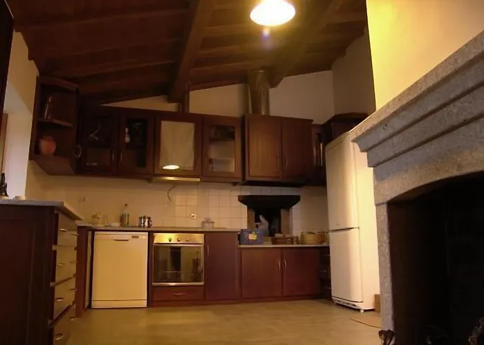 منزل ريفي Casa Da Fonte De Travanca (Braganca)